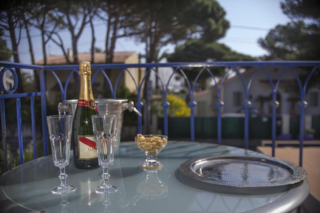 Hotel Le Mediterranee Hyères Eksteriør bilde